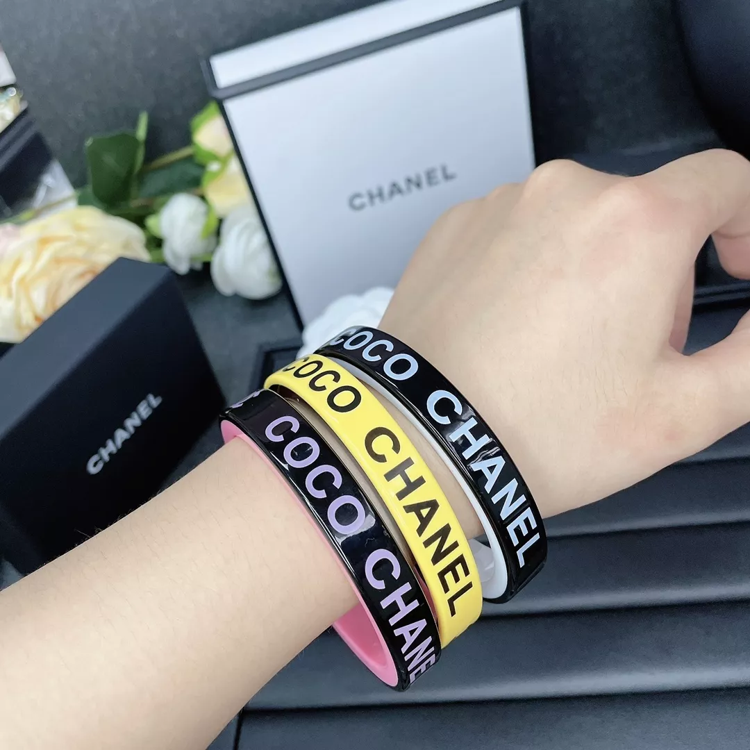 chanel bracelets s_12b06003